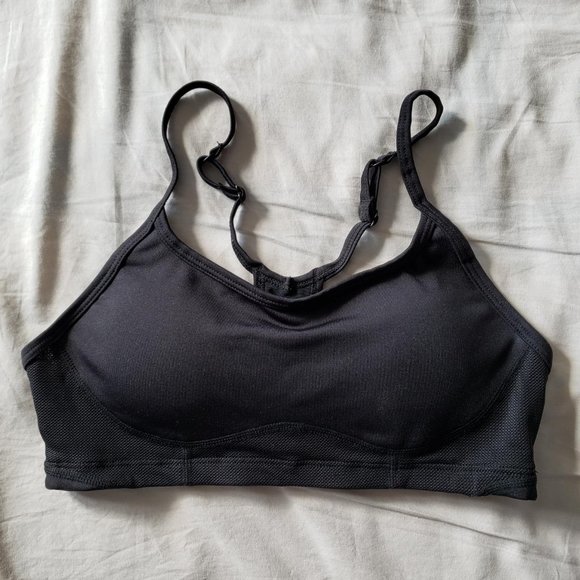 NWOT New Balance Medium Impact Sports Bra (Black, Size S) - Picture 1 of 3